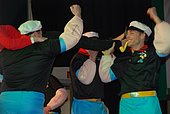 069.jpg