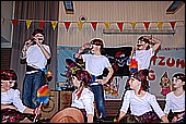 052.jpg