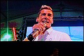 090.jpg