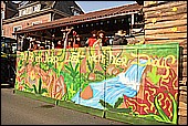 060.jpg